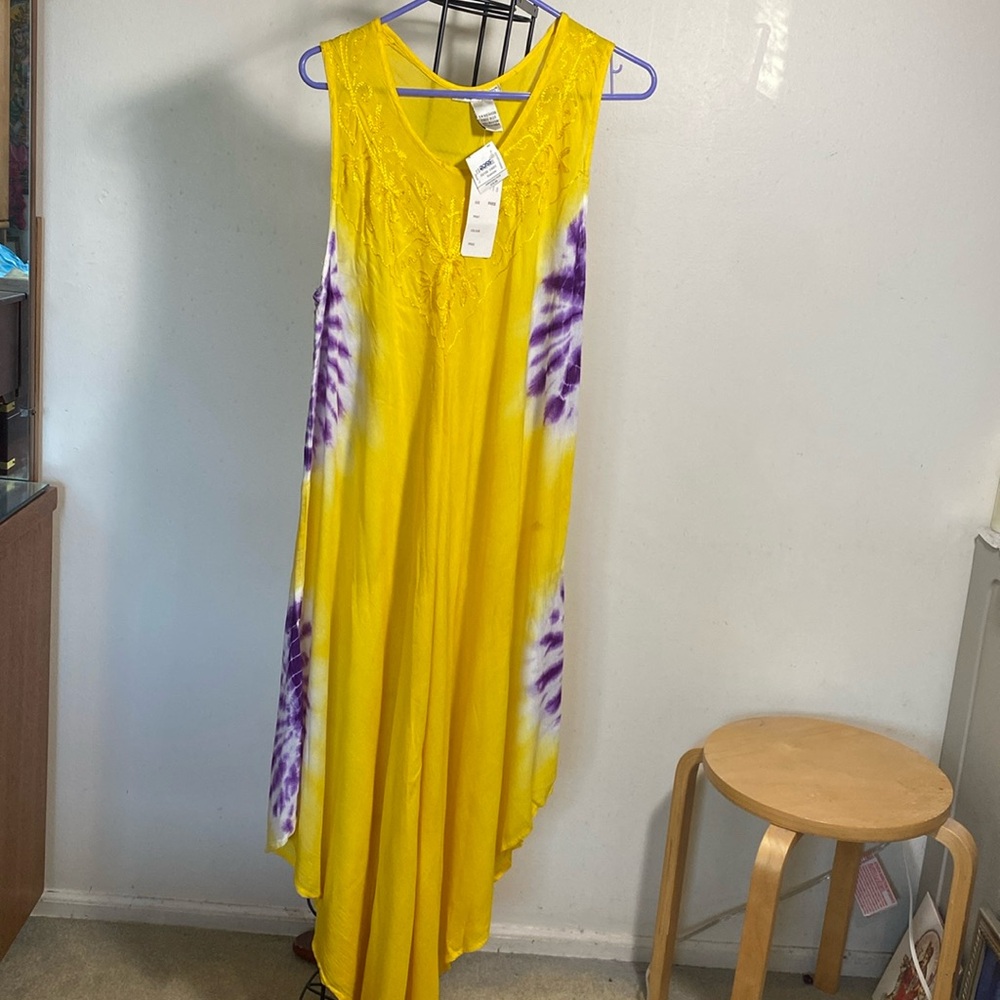Ladies gown